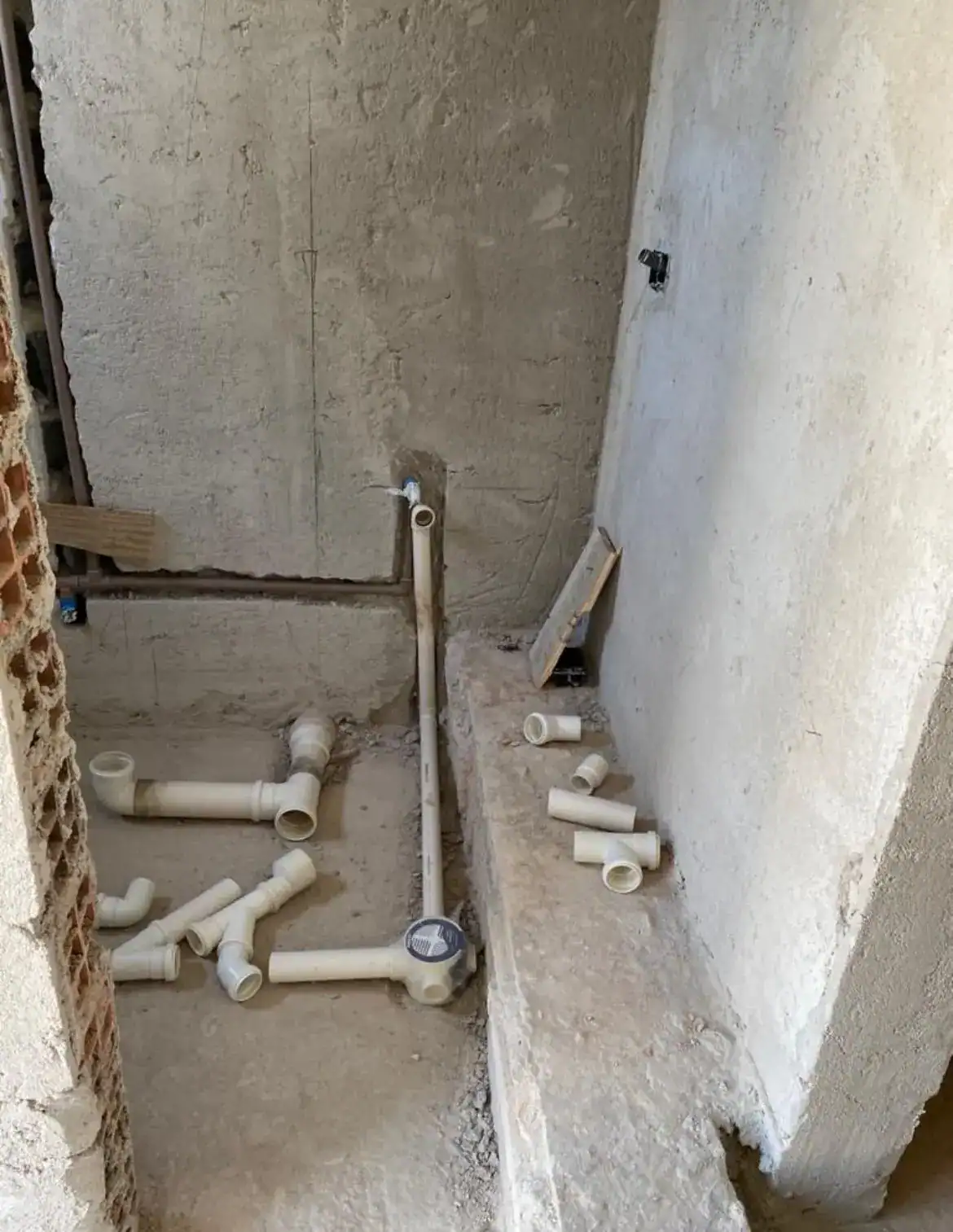 Cambio de tuberías en Almería: sustitución de instalaciones antiguas por fontaneros especializados